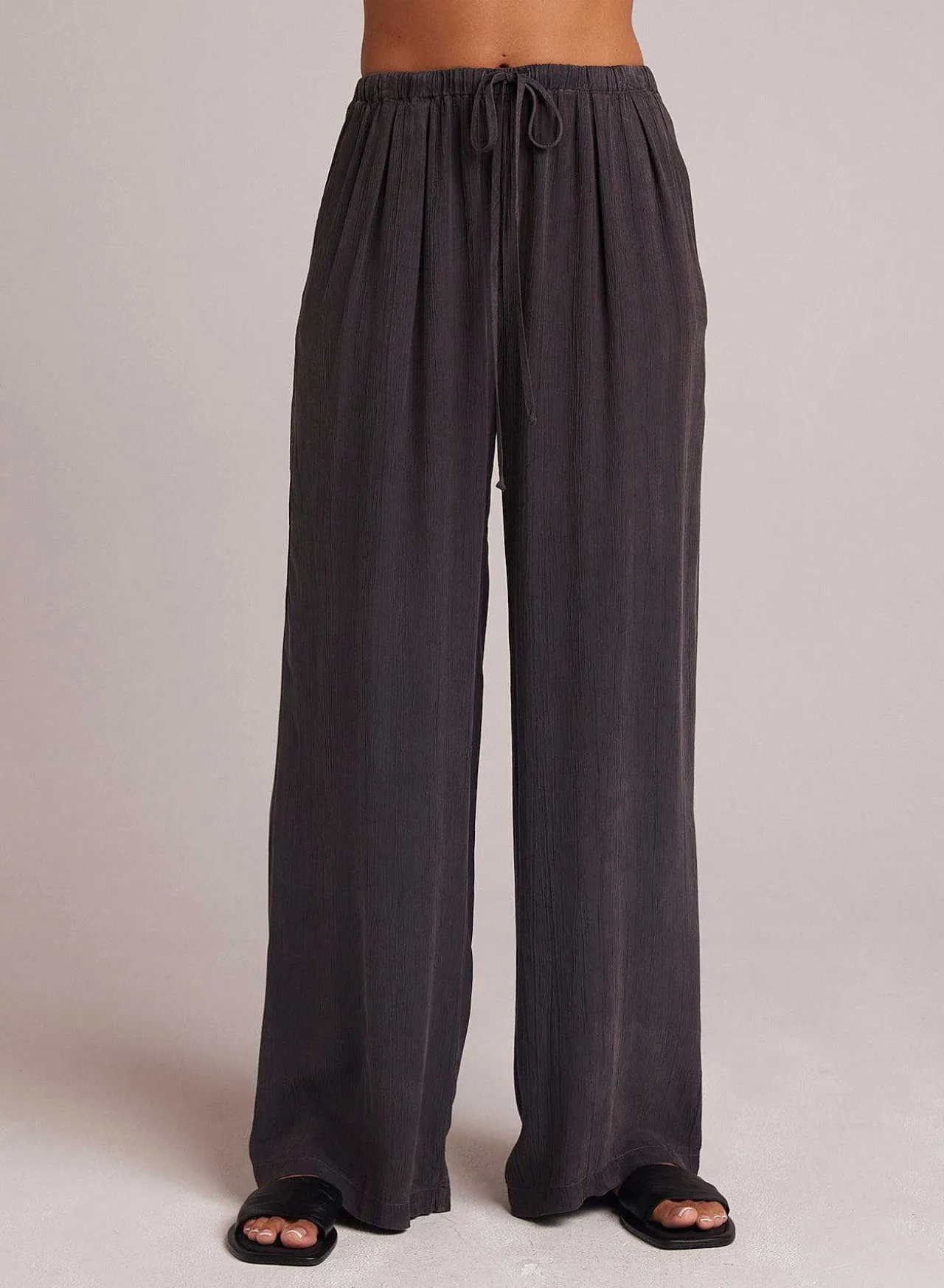 Gemakkelijk Geplooide Broek Met Wijde Pijpen - Leisteenhoutskool>Bella Dahl Cheap