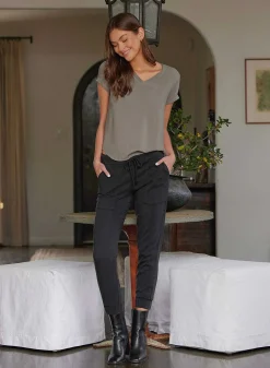 T-Shirt Met V-Hals - Zacht Leger>Bella Dahl Online