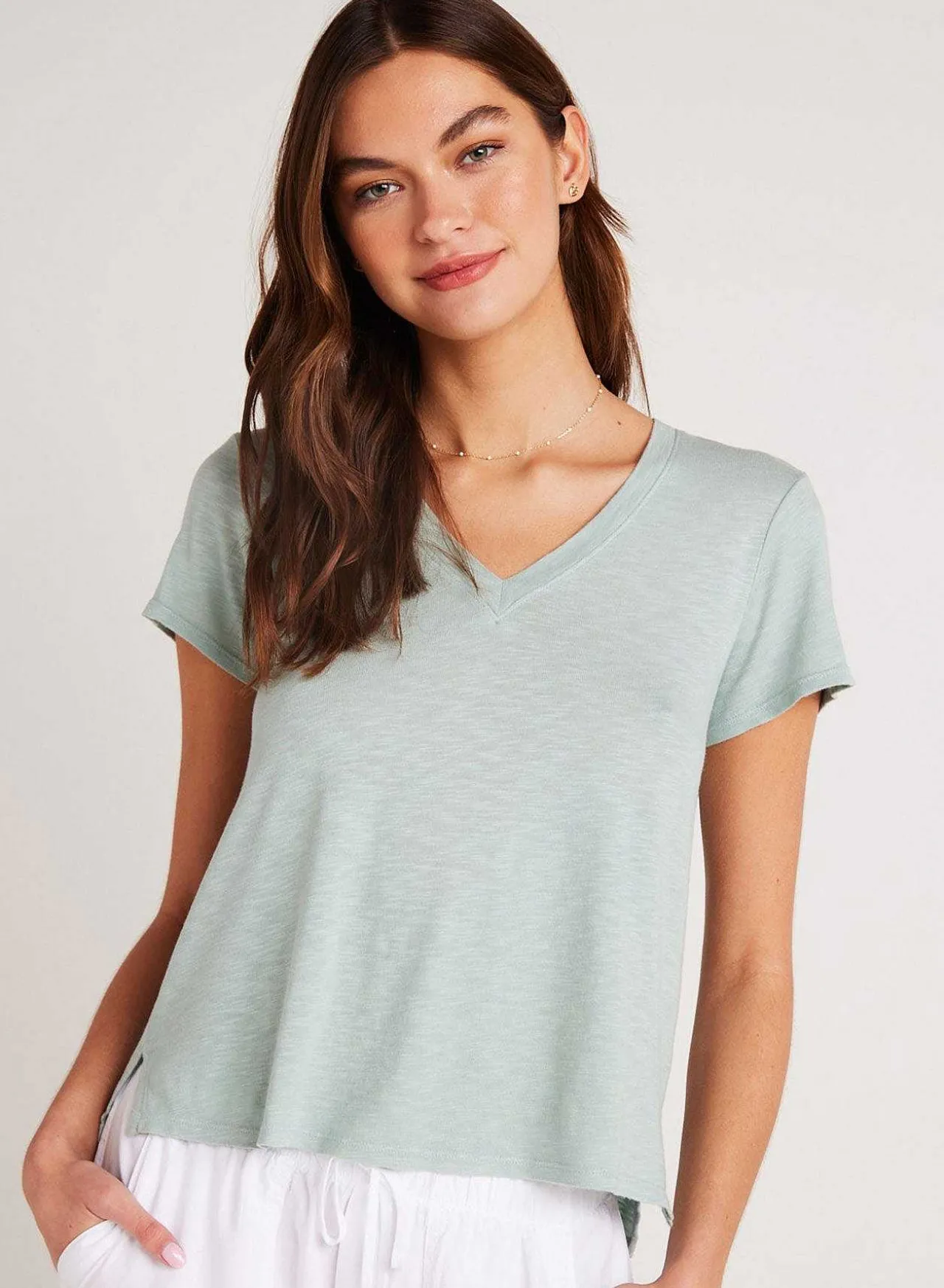 T-Shirt Met Zijsplit En V-Hals - Oasis Green>Bella Dahl Best